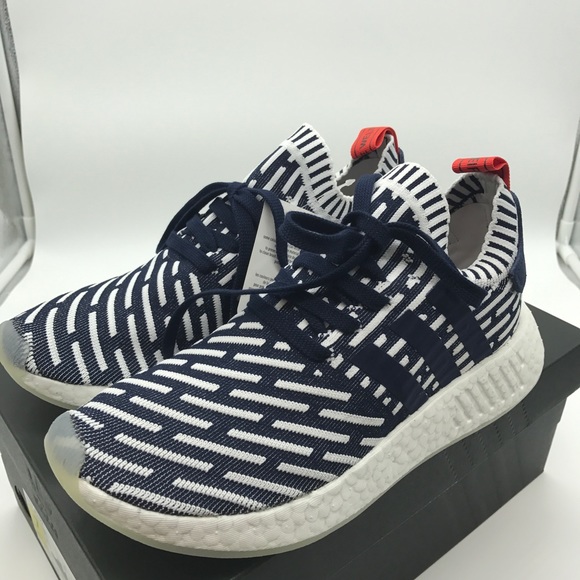 nmd r2 size 7